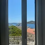 Апартаменты Residenza Garibaldi Vista Mare Ла-Маддалена