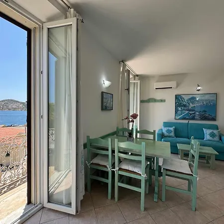 Residenza Garibaldi Vista Mare Apartment *